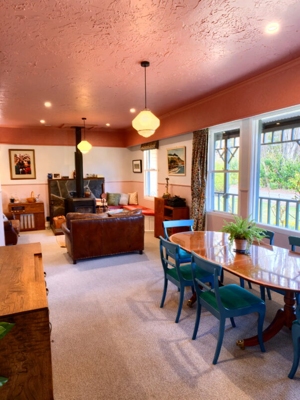 Guest Lounge and Dining