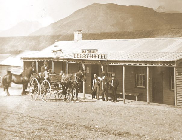 Accommodation in the old Ferry Hotel in Queenstown