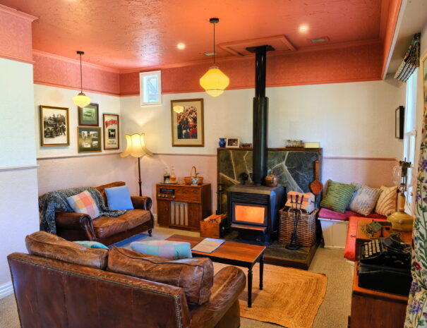 Guest Lounge